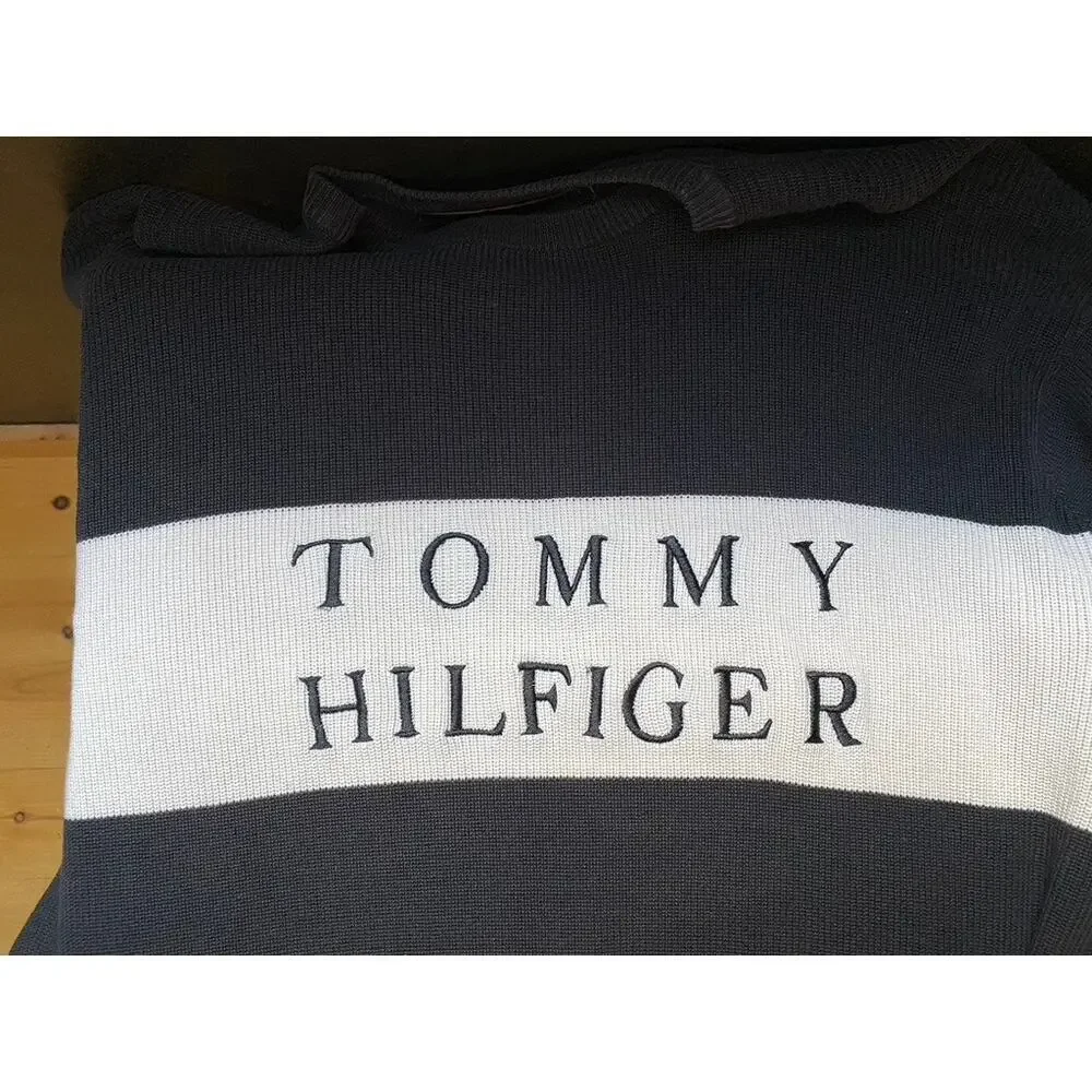 90s Tommy Hilfiger Sweatshirt Black White Embroidered